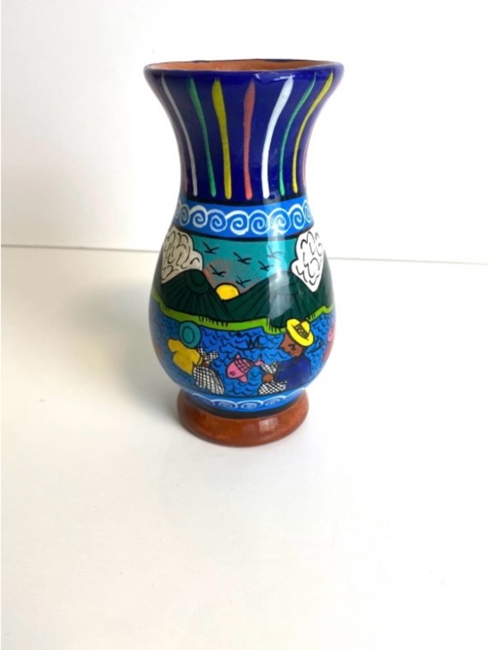 Signed 5.75"/14.61 cm Hand Painted
Mexican Folk Art Pottery Vase